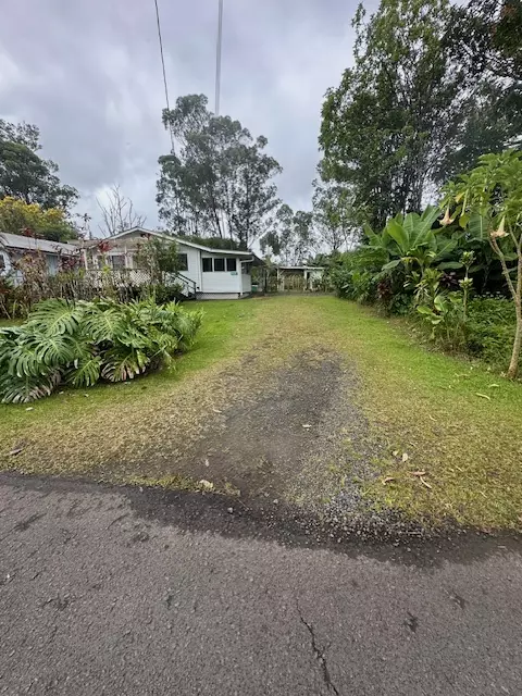 Mountain View, HI 96785,18-4131 HAUMALU ST