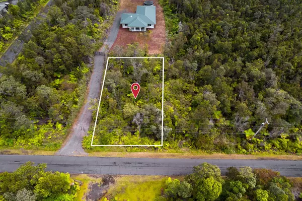 MOKUNA ST, Volcano, HI 96785