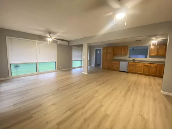 Pahoa, HI 96778,15-597 KAHAKAI BLVD