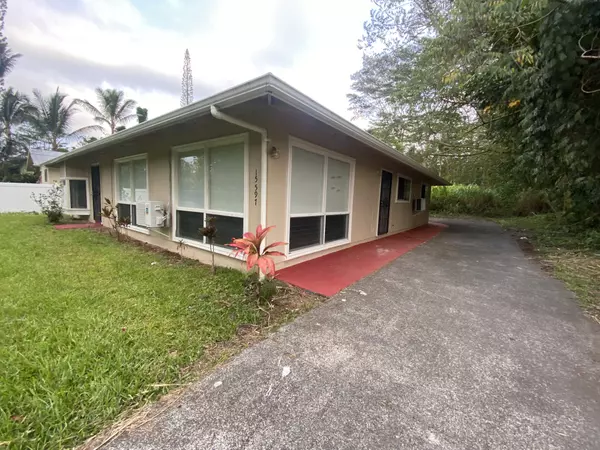 Pahoa, HI 96778,15-597 KAHAKAI BLVD