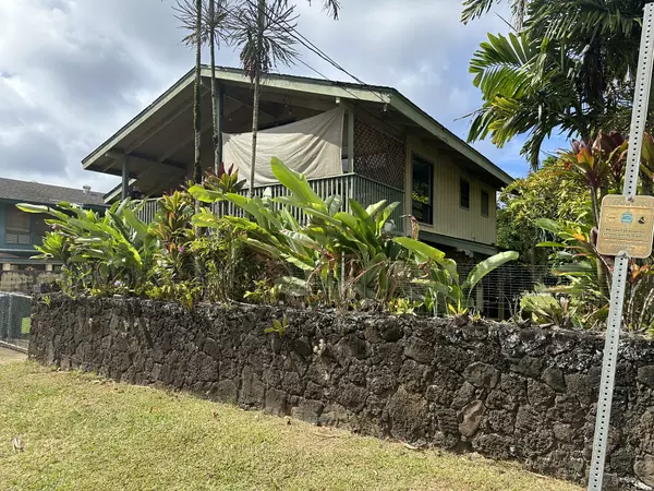 Kilauea, HI 96754,2374 OKA ST