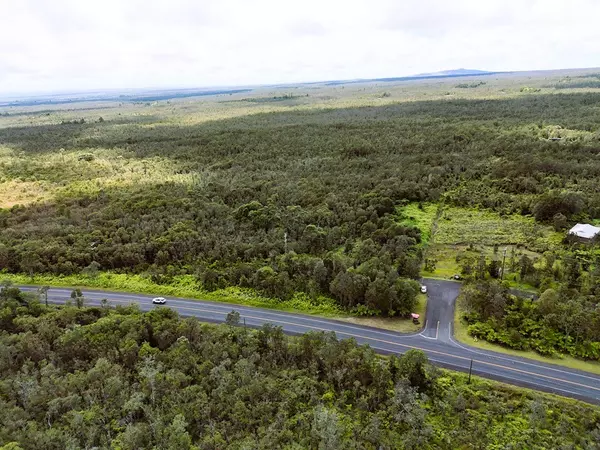 OLD VOLCANO RD, Volcano, HI 96785