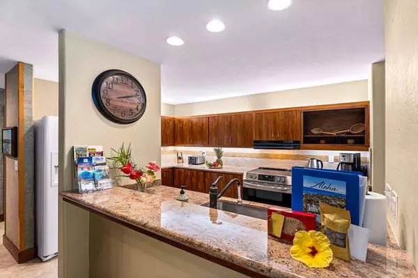 78-261 MANUKAI ST #104, Kailua-Kona, HI 96740