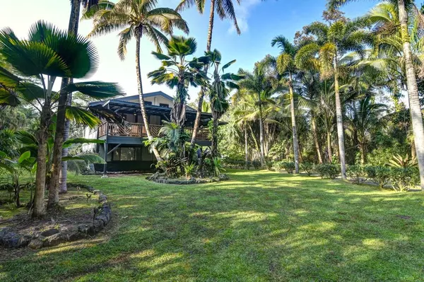 Pahoa, HI 96778,13-1020 KAHUKAI ST