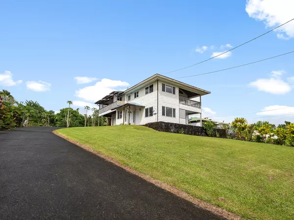 27 LILINOE ST, Hilo, HI 96720