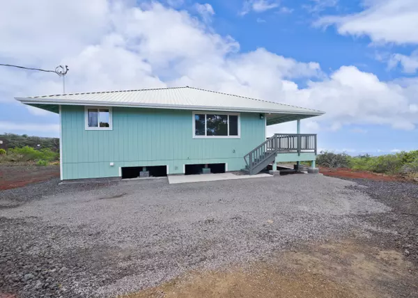 Ocean View, HI 96737,92-8373 MAILE DR