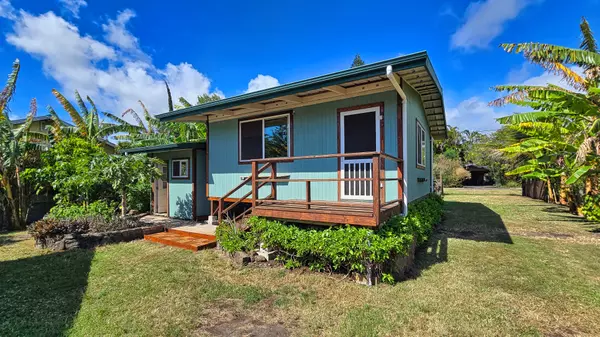 Naalehu, HI 96772,94-6311 PELE ST