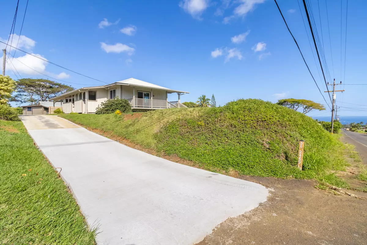 Kapaau, HI 96755,54-2469 KYNNERSLEY RD #1