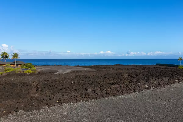 72-1005 KEKAHAWAIOLE DR, Kailua-Kona, HI 96740