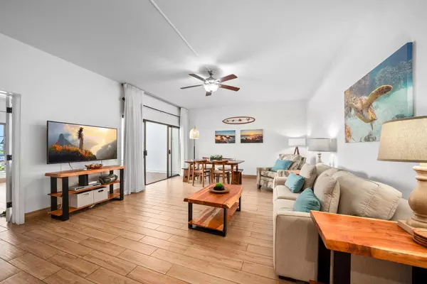 75-6040 ALII DR #714, Kailua-Kona, HI 96740