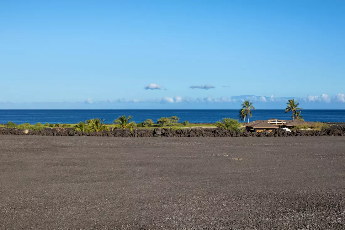 Kailua-Kona, HI 96740,72-1141 KEKAHAWAIOLE DR