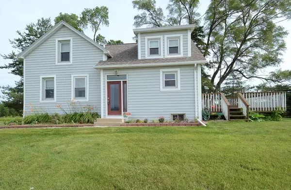 W8483 COUNTY ROAD J, Watertown, WI 53098