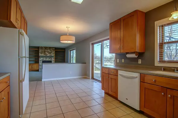 Marshall, WI 53559,570 RIVERVIEW DR