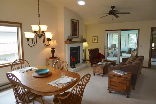 Portage, WI 53901,894 SADDLE RIDGE