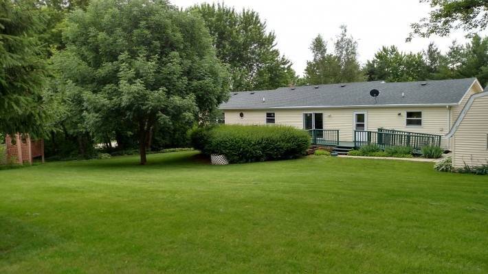 Stoughton, WI 53589,1668 Bell View Rd
