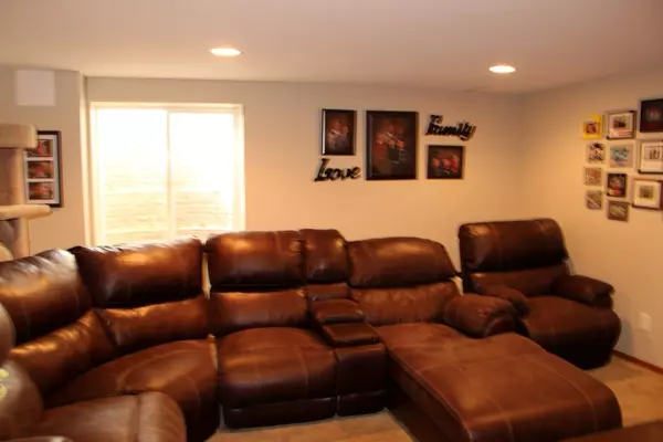 Stoughton, WI 53589,2864 Skycrest Cir