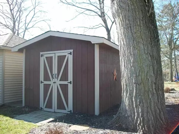 Portage, WI 53901,211 Summit St