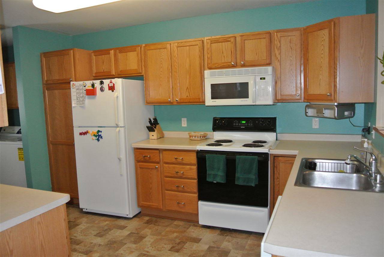 Sun Prairie, WI 53590,240 S Musket Ridge Dr #1