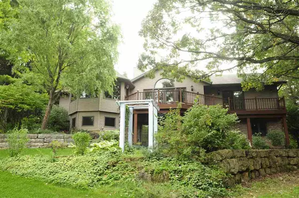Milton, WI 53563,5225 N Grandview Dr