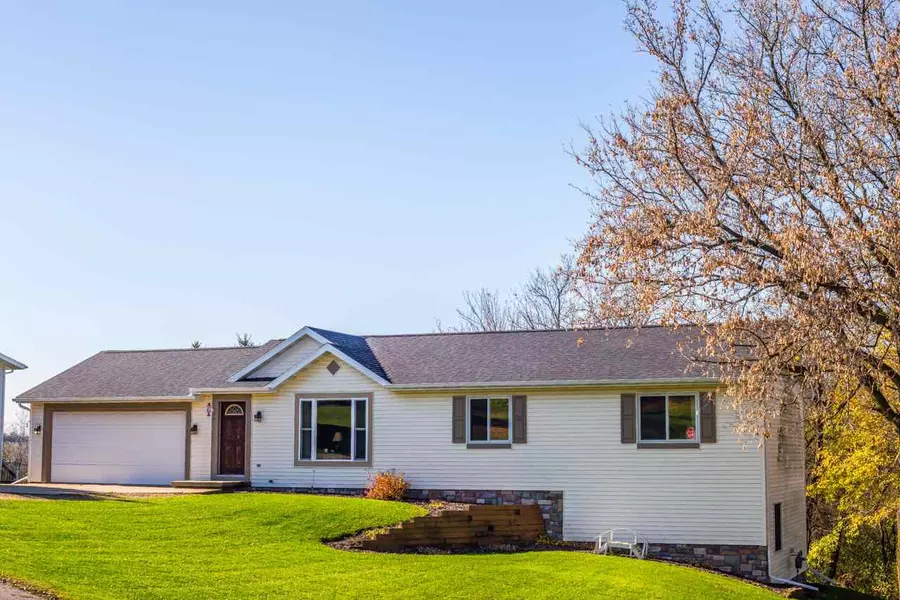 504 KARI KREST, Barneveld, WI 53507