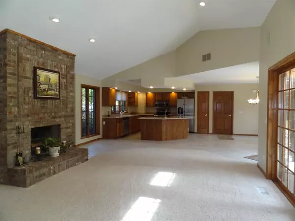 Milton, WI 53563,1612 E Breckenridge Ln