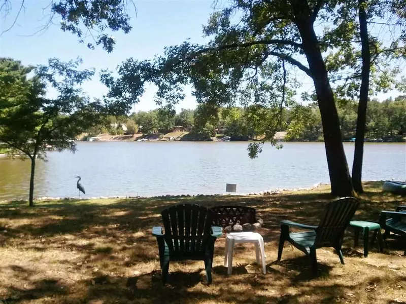 332 Broadsword Ct, Nekoosa, WI 54457