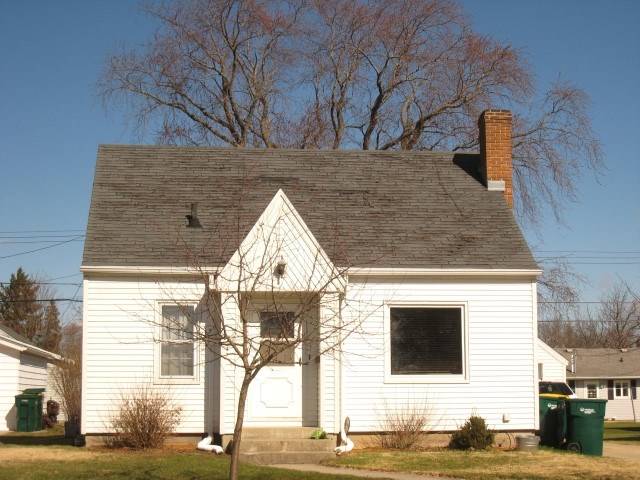 416 Grandview Ave, Waupun, WI 53963-1847