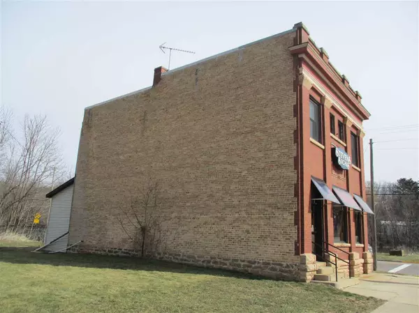 Rock Springs, WI 53961,102 W Broadway