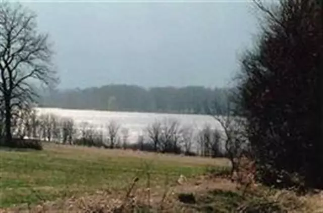 L16-19 County Road D, Fall River, WI 53932