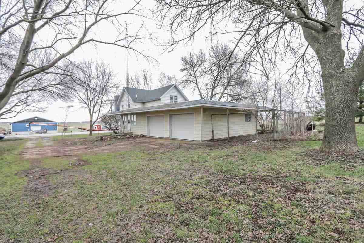 Columbus, WI 53925,1689 COUNTY ROAD V