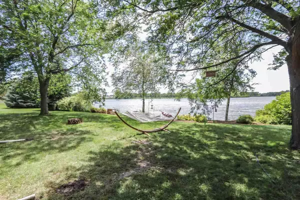 Marshall, WI 53559,610 RIVERVIEW DR