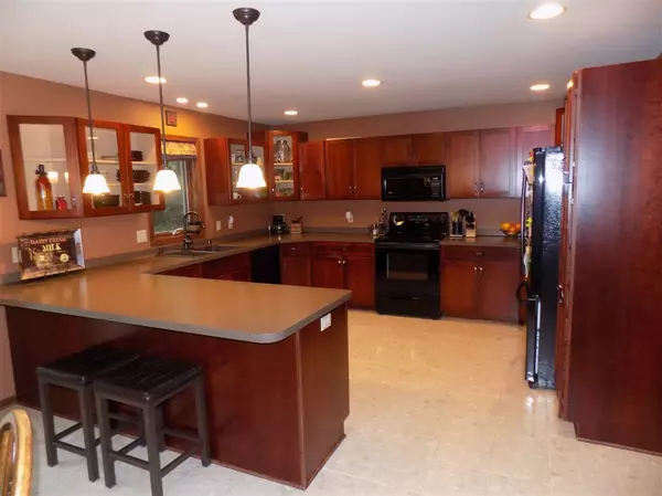 Lodi, WI 53555,W10878 REEFE WAY