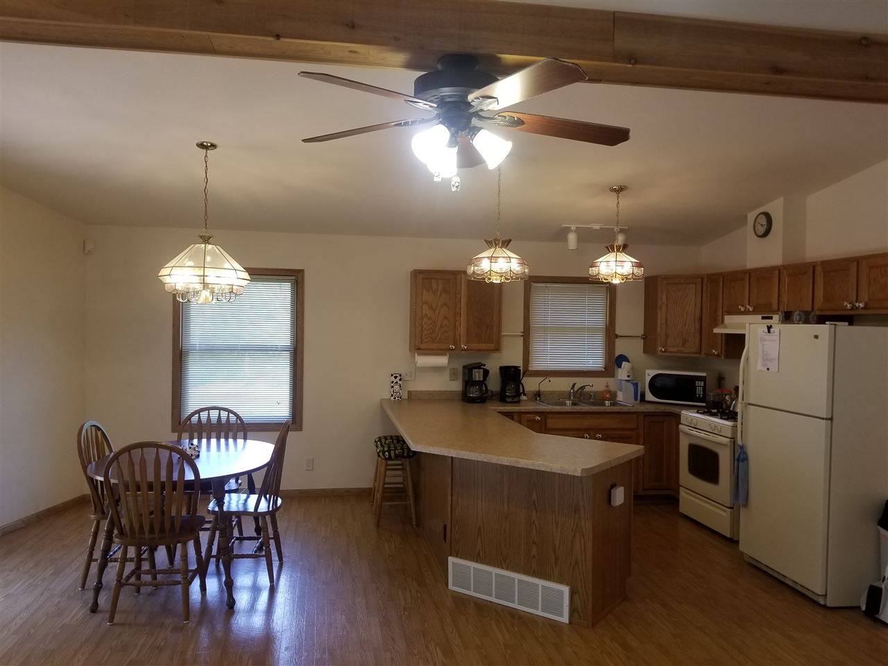 Oxford, WI 53952,W8354 Lake Point Ct