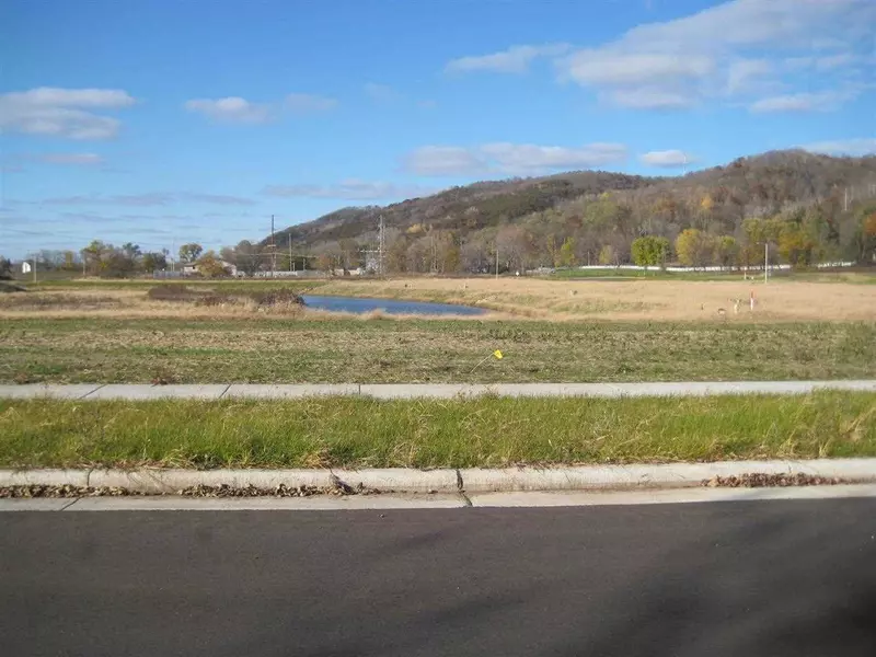 L26 Stephanie Circle, Prairie Du Chien, WI 53821