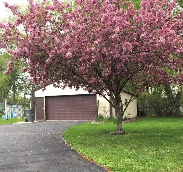 Montello, WI 53949,N3573 Walters Dr