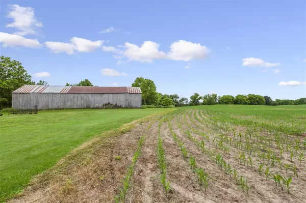 Stoughton, WI 53589,42 AC Aaker Rd