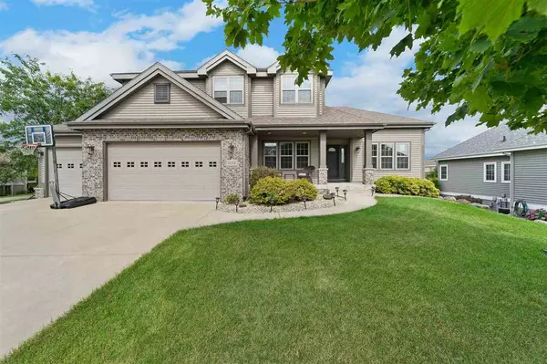 1222 Woodbridge Tr, Waunakee, WI 53597