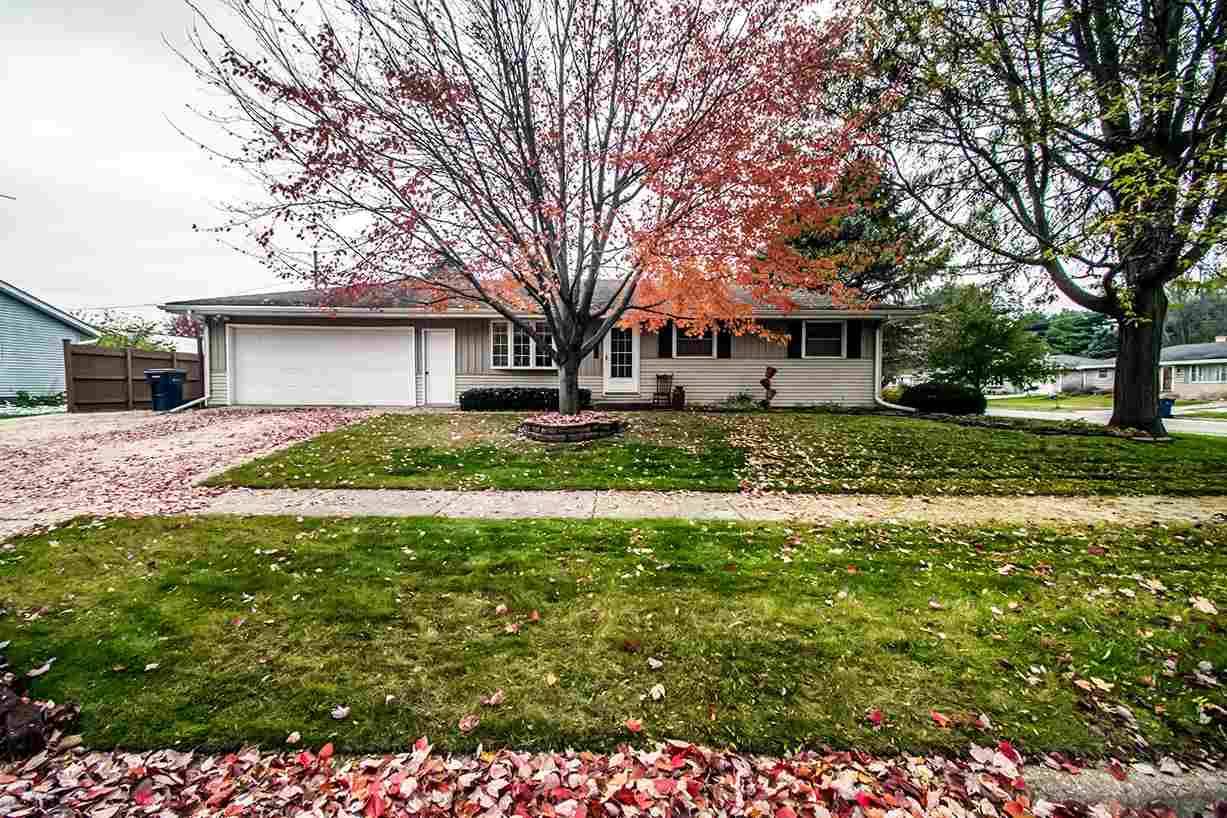 22 S Huron Dr, Janesville, WI 53545
