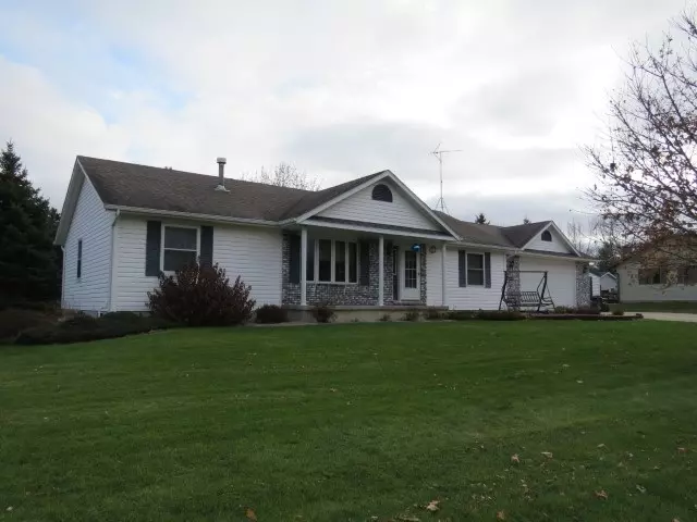 W6276 Park Dr, Burnett, WI 53922-0000