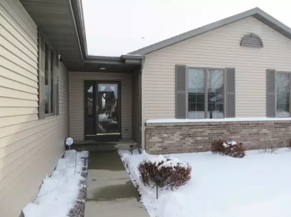 Janesville, WI 53546,2214 Savanna Dr