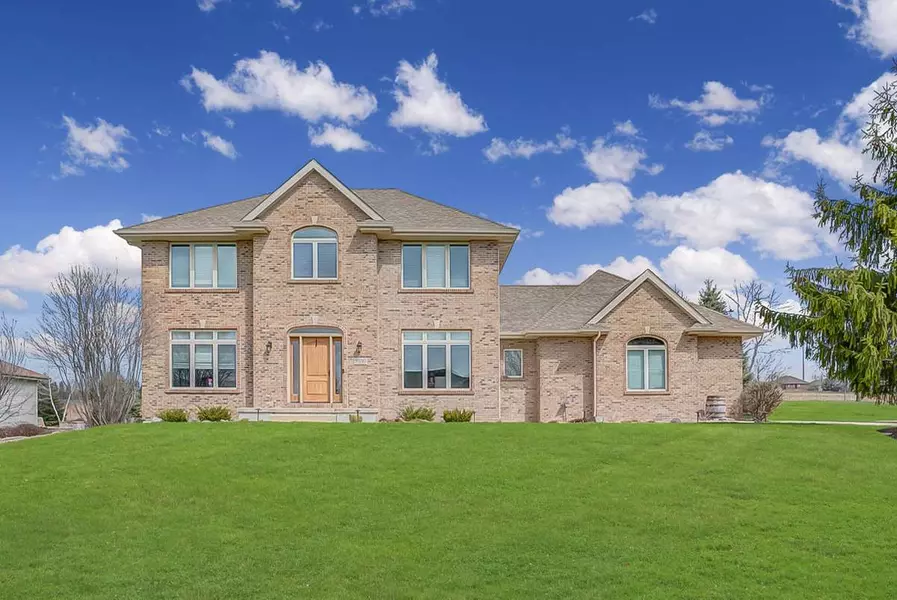 9506 Hill Creek Dr, Verona, WI 53593