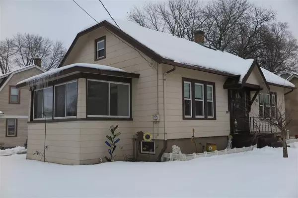 Beaver Dam, WI 53916,617 Beaver St