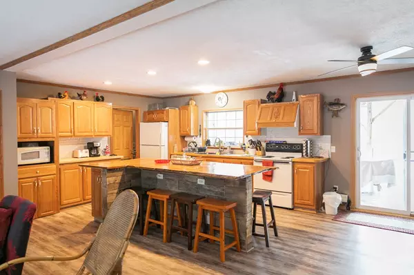 Oxford, WI 53952,N4756 3rd ave