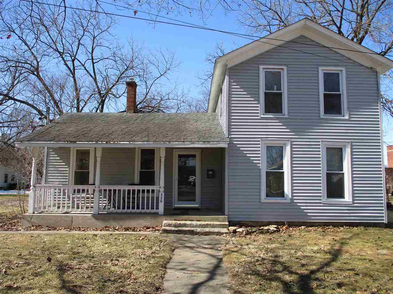 326 Park Ave, Janesville, WI 53545