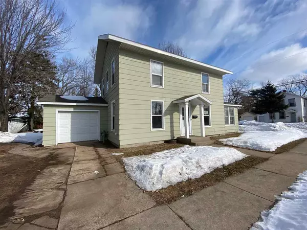 941 Wylie St, Wisconsin Rapids, WI 54494