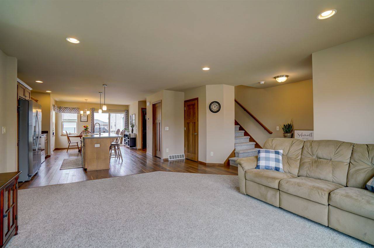 Sun Prairie, WI 53590,1330 Blazingstar Ln