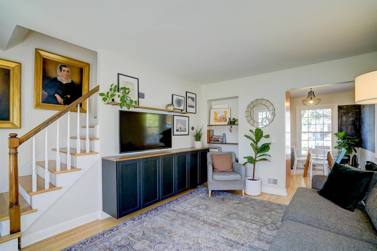 804 Lewis Ct, Madison, WI 53711