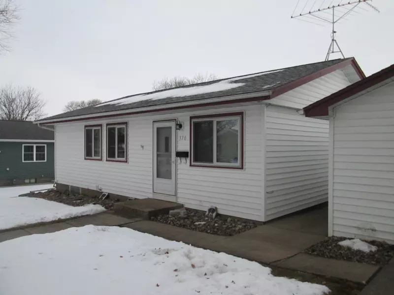 370 Monroe ST, Platteville, WI 53818-0000