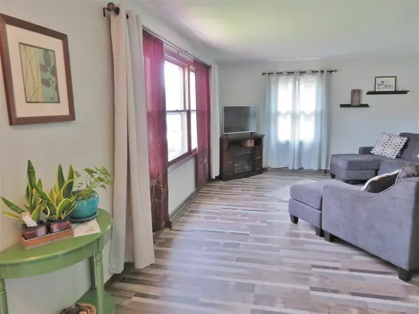 Portage, WI 53901,864 Suellen Ln