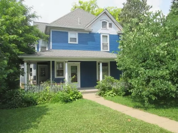 310 Ellen ST, Platteville, WI 53818-0000